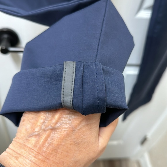 Lululemon Commission Pant Navy - Picture 15 of 16